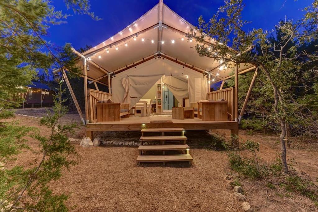 Готель 12 Fires Luxury Glamping With Heating #5 Джонсон-Сіті Екстер'єр фото
